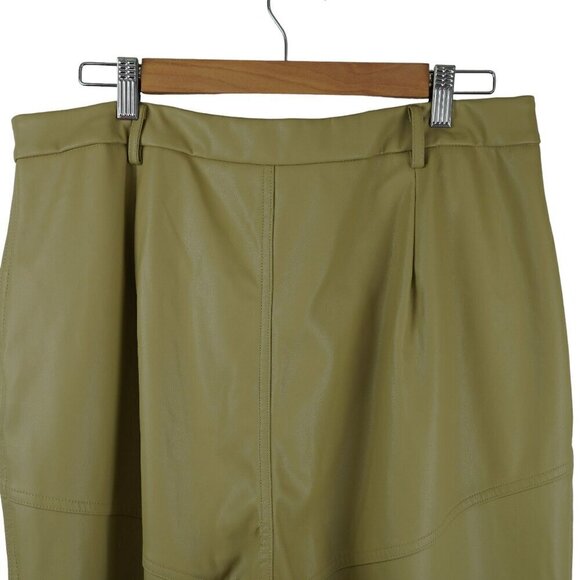 Pretty Little Thing Faux Leather Straight Leg Lined Pants Size 12 - Picture 7 of 11